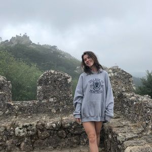 Meet your Posher, Eleni